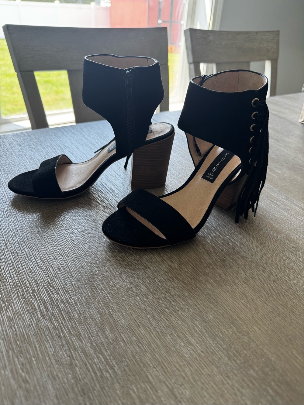 Steve Madden Black Suede Fringe Ankle Cuff Block Heel Sandals